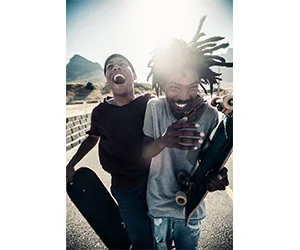 Subscribe to Peer Magazine for Free - Ignite a Faith Conversation and Deepen Your Biblical Perspective