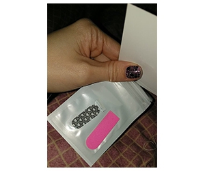 Get Your Free BellaHoot Nail Polish Strips and Flaunt Perfect Nails!